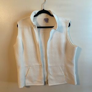 Laura Scott Quilted White Vest